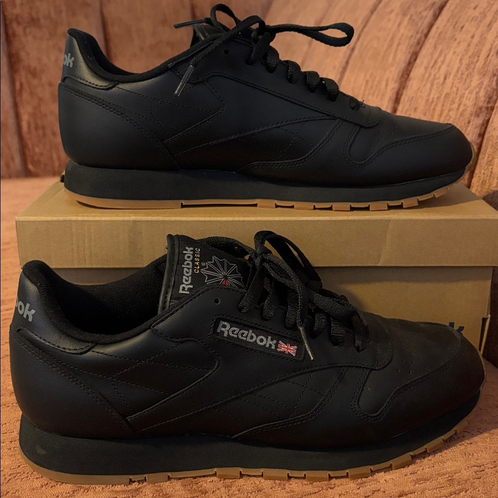 Reebok Classic Black Leather Sneakers, US Men’s 10. Great condition!